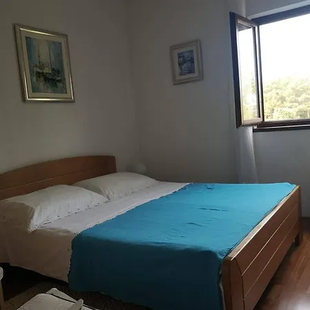 アパート With Swimming Pool Stari Grad, Hvar - 4015 スタリー・グラード