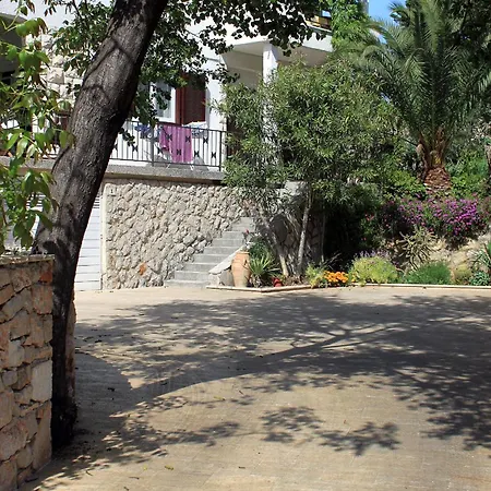 With Swimming Pool Stari Grad, Hvar - 4015 アパート スタリー・グラード