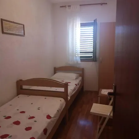 Apartment With A Swimming Pool Stari Grad, Hvar - 4015