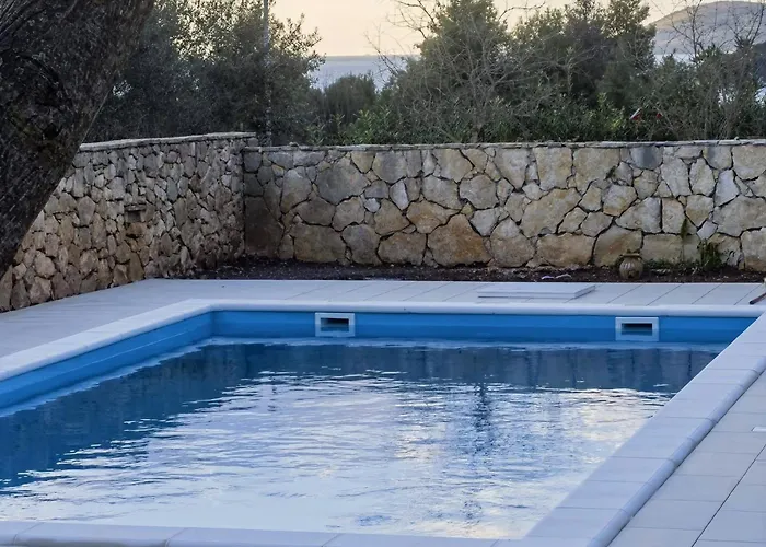 شقة With Swimming Pool Stari Grad, Hvar - 4015